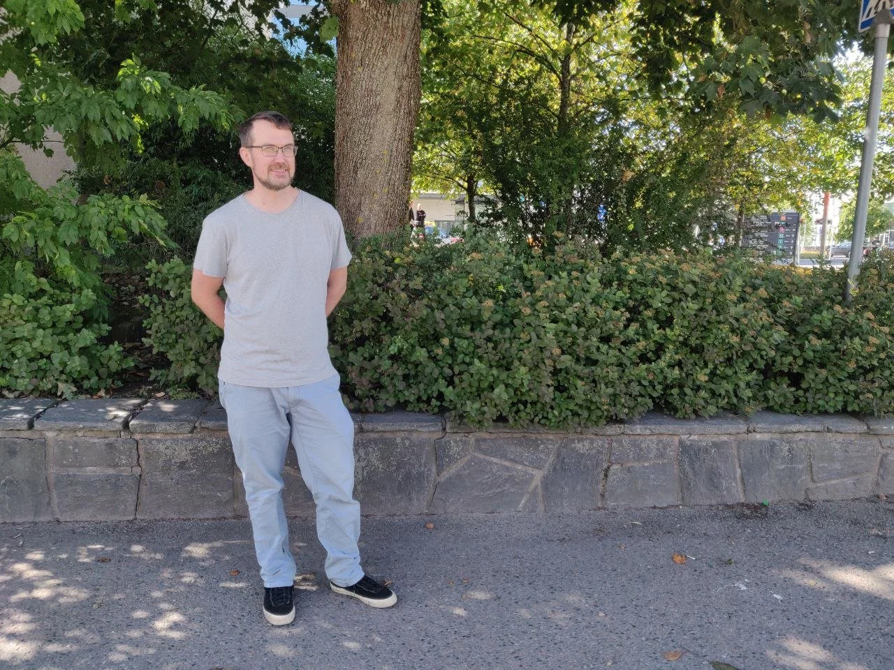 Kymmenen prosentin lupaus: Tapion tarina vaikuttavasta lahjoittamisesta