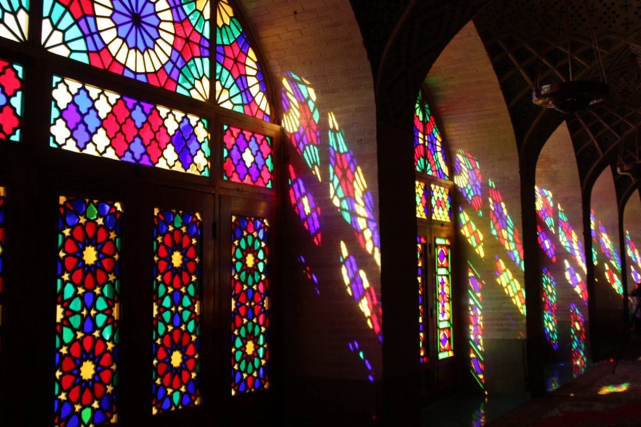 Nasir-ol-Molkin moskeija Iranissa.